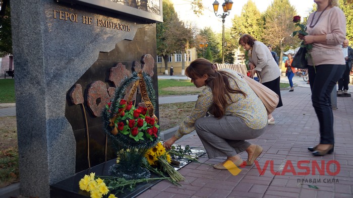 у Вінниці вшанували загиблих журналістів фото