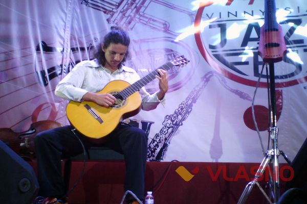 Jazz-fest-Acoustic-Travellers-Duo