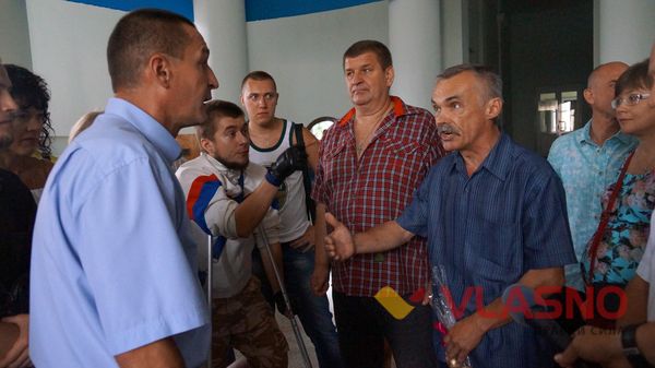 волонтери фото