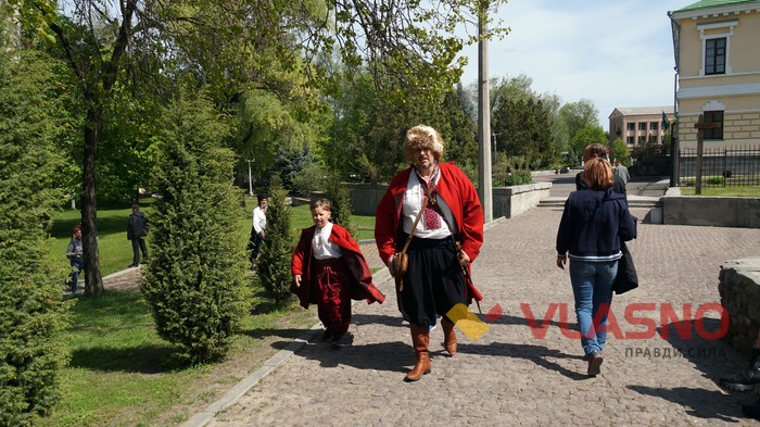 вшанування героїв Холодного Яру фото
