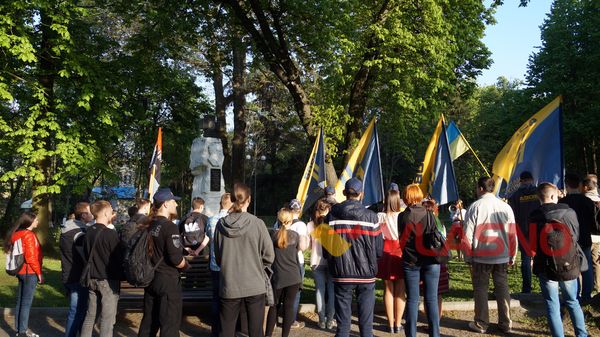 Марш української незламності зібрав вінничан у вишиванках