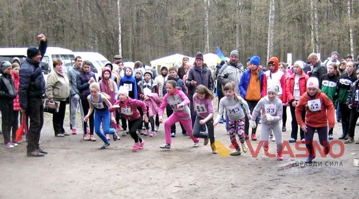 чемпіонат з легкоатлетичного кросу імені Юрія Козловського у Вінниці фото