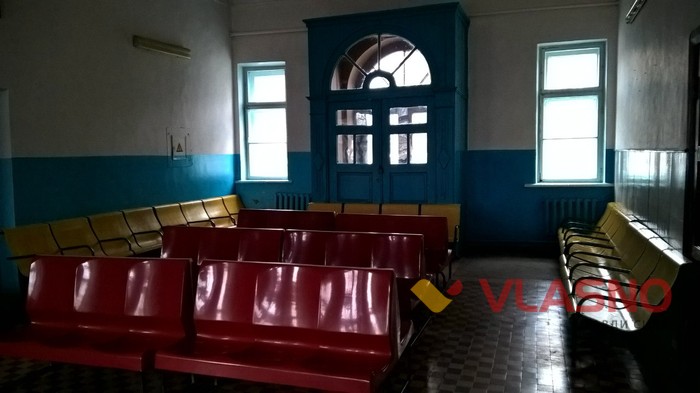 залізнична станція у місті Бар фото