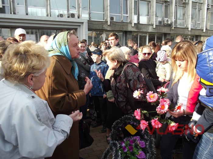 протест проти будівництва кладовища у Вінниці фото
