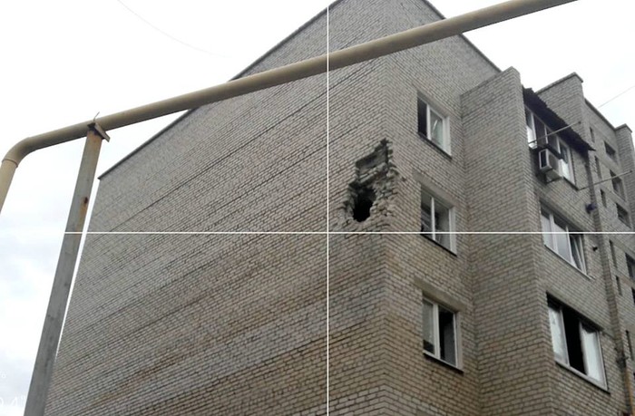 зруйнований будинок у Мар'їнці фото