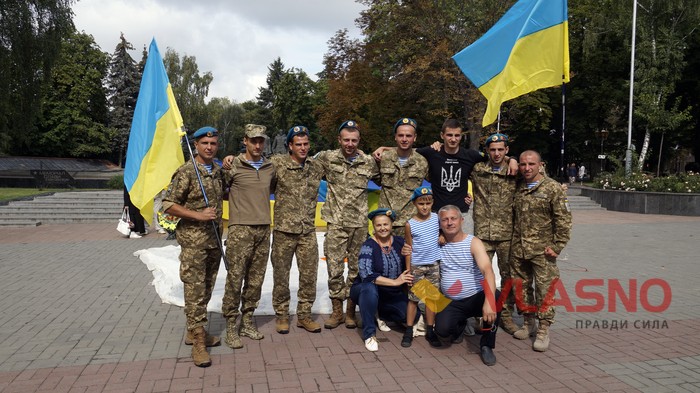 день десантника у Вінниці фото