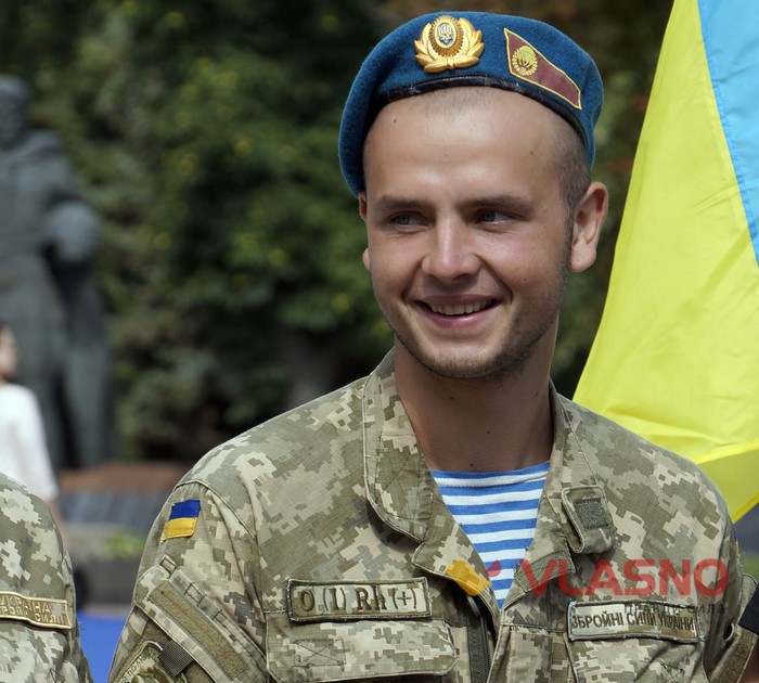 десантник Євген з Кропивницького фото