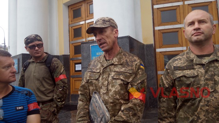 голова Хмільницької спілки учасників АТО Валентин Ковальський фото