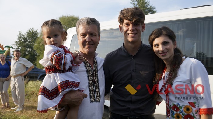 свято родинної пісні "Мамина піч" фото