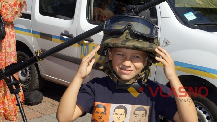 виставка зброї у Вінниці фото