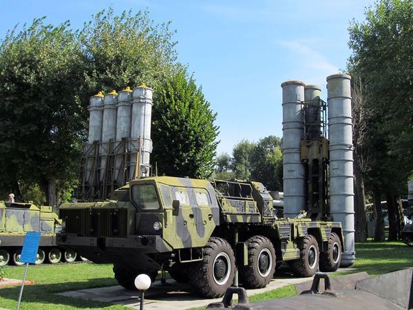 Вінничан запрошують подивитися на винищувачі, гелікоптери, ракети, авіабомби 