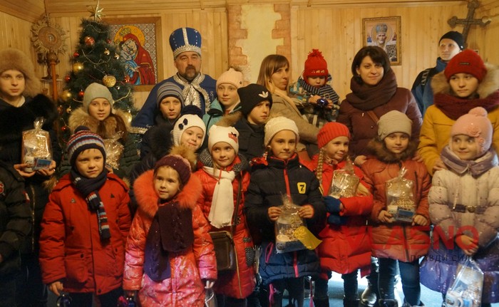 маєток святого Миколай у селі Пістинь фото