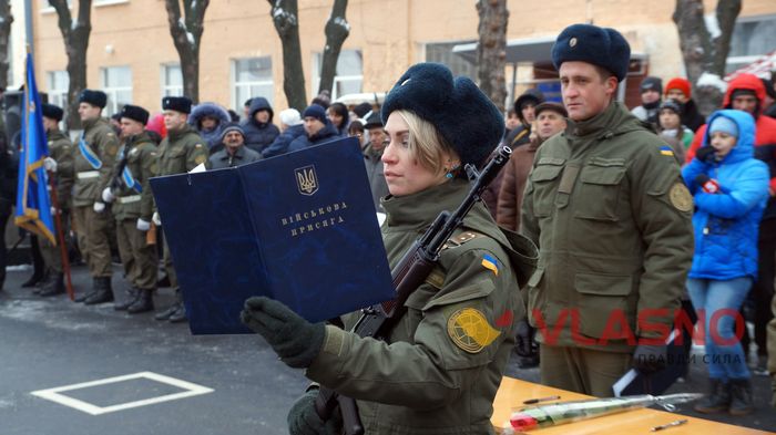 прийняття присяги нацгвардійцями у Вінниці фото