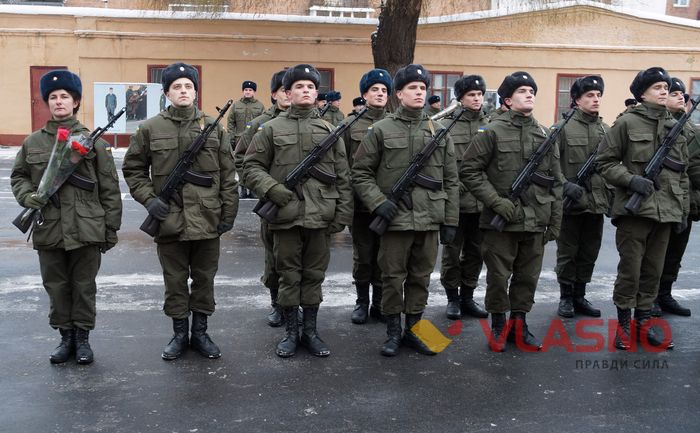 прийняття присяги нацгвардійцями у Вінниці фото