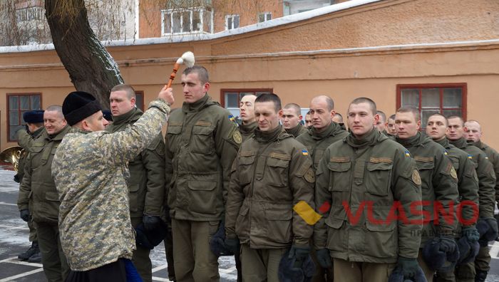 прийняття присяги нацгвардійцями у Вінниці фото