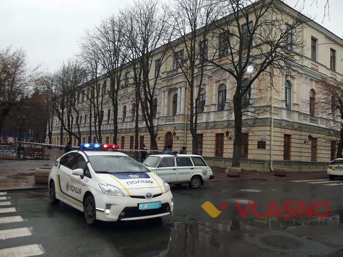 замінування вінницького суду фото