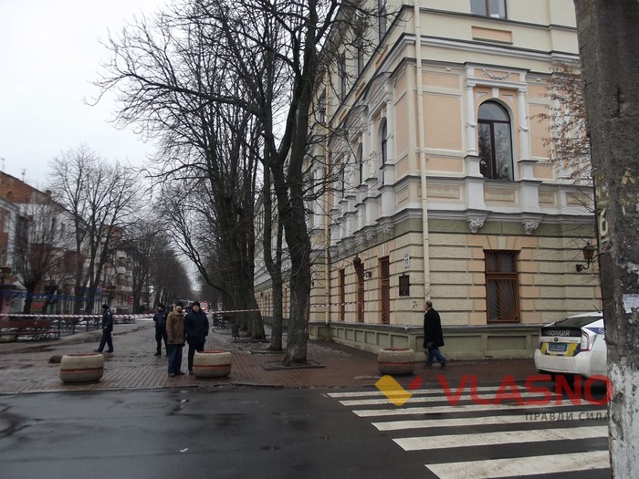 замінування вінницького суду фото