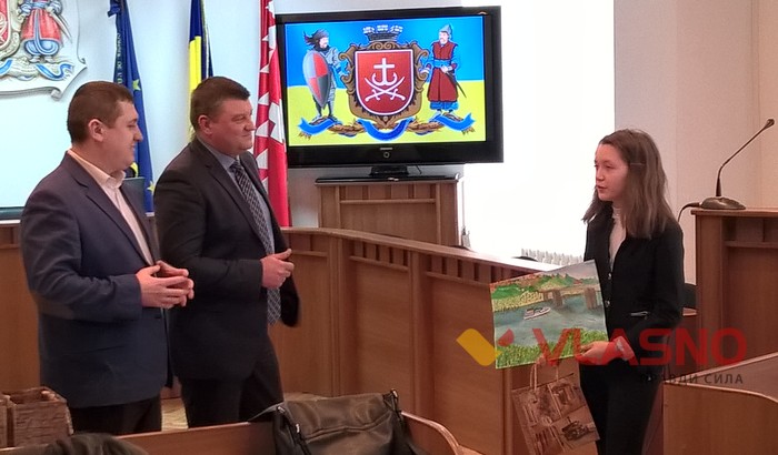 нагородження переможців конкурсу Я люблю Старе місто фото