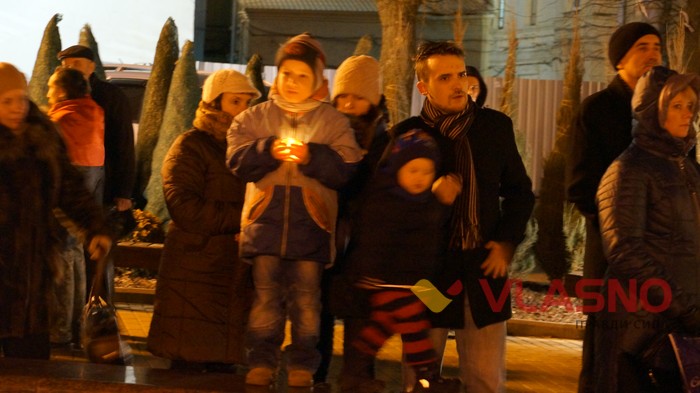у Вінниці вшанували загиблих учасників Євромайдану фото