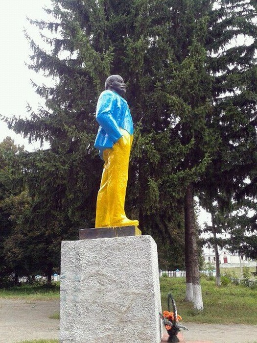 Ленін у селі Чернявка фото
