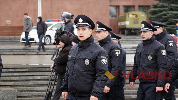 патрульна поліція у Вінниці фото
