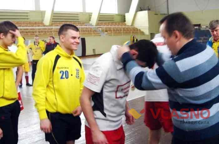 вінничани на чемпіонаті України з індорхокею фото
