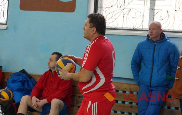 Вінницькі волейбольні «ветерани» зійшлися у відкритому чемпіонаті 