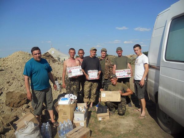 Волонтери-вінничани потребують авто для доставки гуманітарки на схід