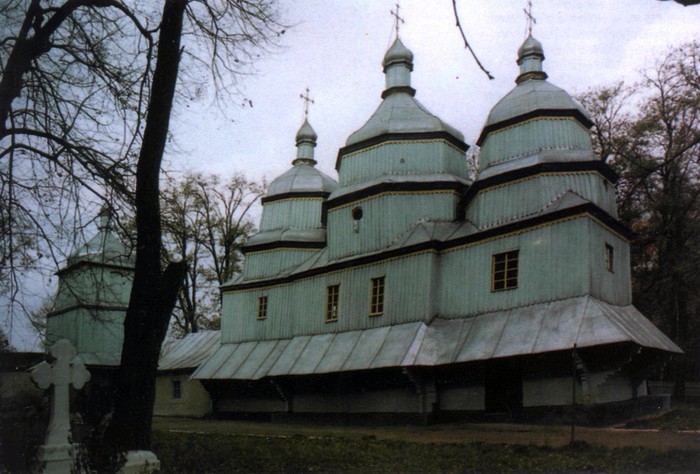 Покровська церква у селі Лозова фото