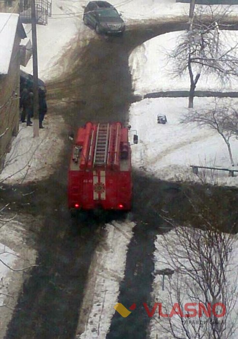 пожежа на вулиці Запорожця у Вінниці фото