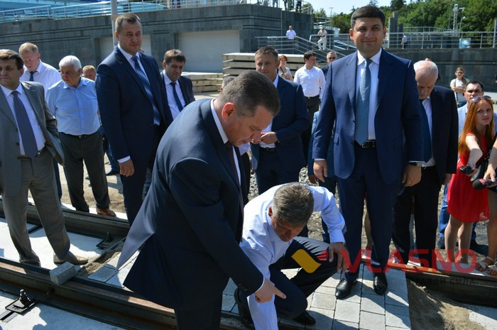 трамвайна плитка у Вінниці фото