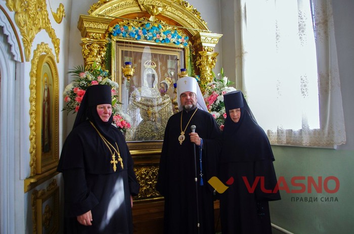 Барська ікона Божої Матері фото