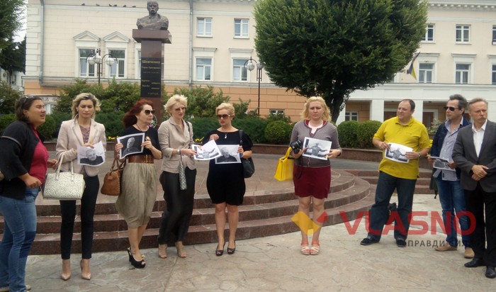 вшанування Павла Шеремета у Вінниці фото