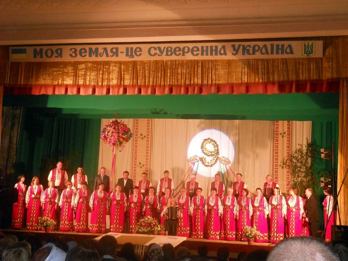 клуб у селі Моївка фото