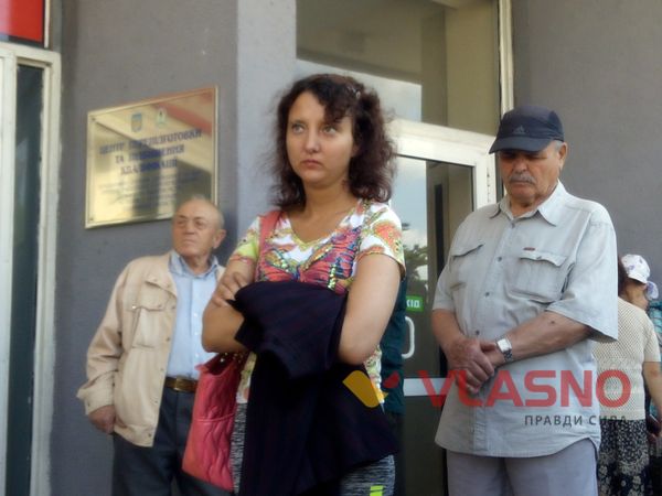 На вінницькому віче закликали молитися вдома за Україну 