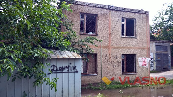 найменший панельний будиночок у вінниці фото