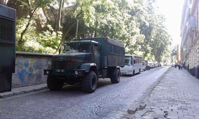 пікет Львівської міськради фото