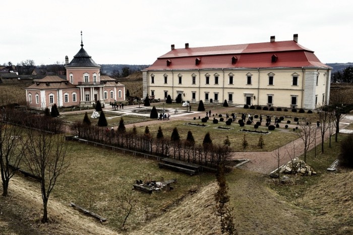 Золочівський замок фото