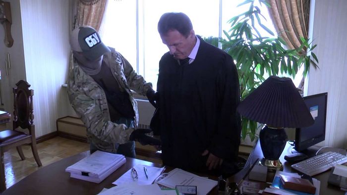 заблокували суд-фото