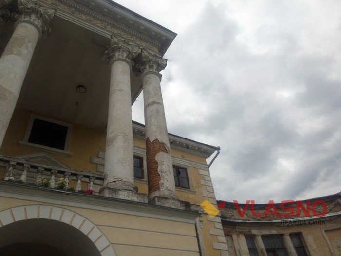 палац Грохольських у Вороновиці фото