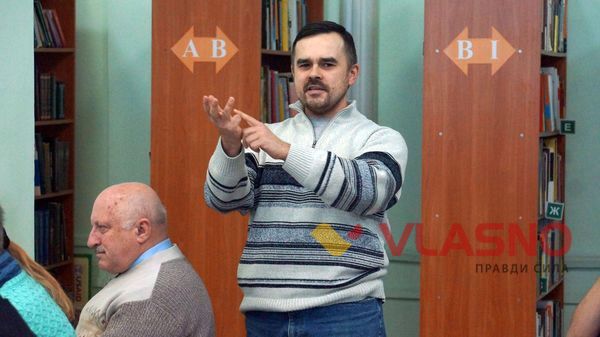 На лекціях про козацтво у Вінниці «лаялися» та робили селфі