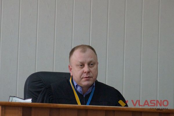 суддя ковбаса фото