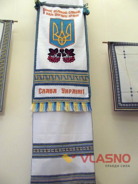 виставка Михайла Покиданця фото