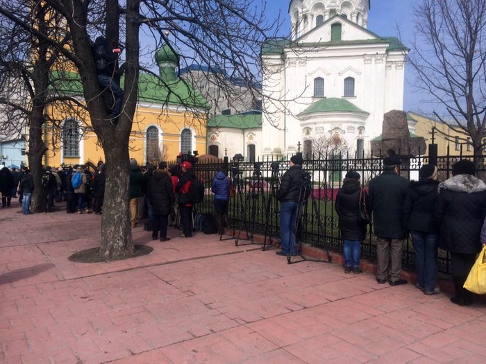 похорони Георгія Гонгадзе у Києві фото