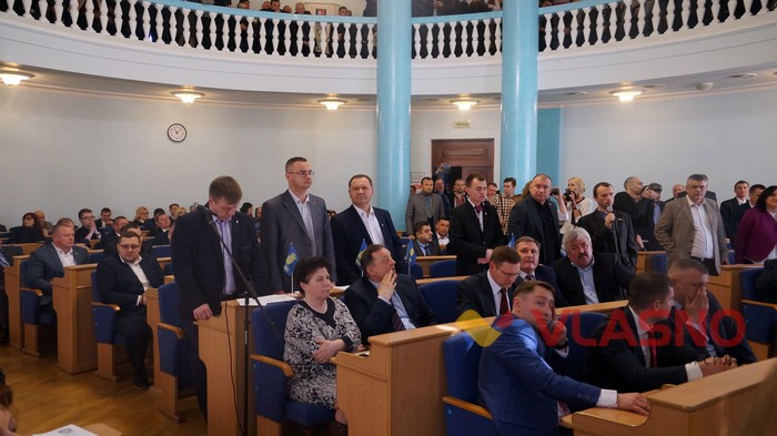 скандал на сесії Вінницької облради фото