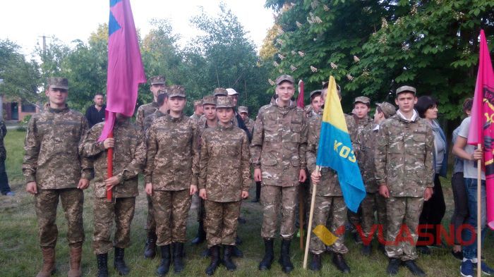 25 роїв «Джури» випробовували себе на аеродромі в Сутисках