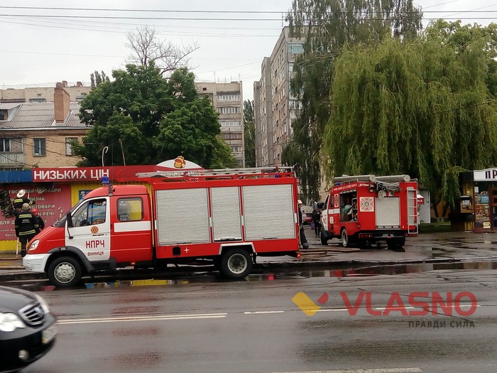 у Вінниці горіли магазини фото
