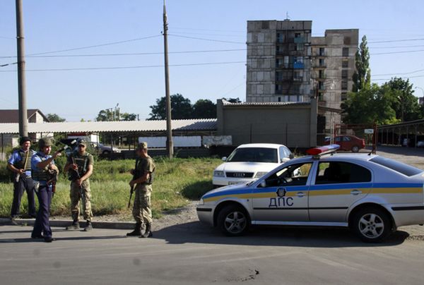 поліція в зоні АТО-3-фото