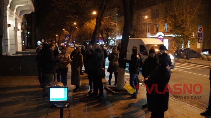 протест під вінницькою поліцією фото