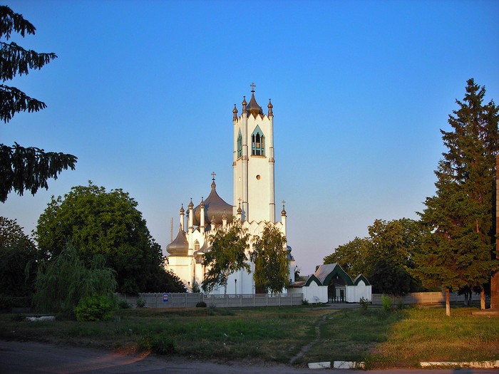 Спасо-Преображенська церква у селі Мошни фото